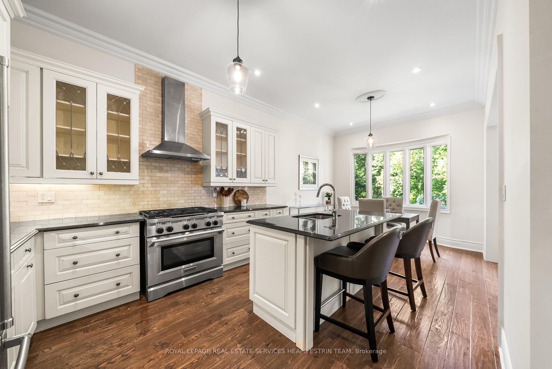 Photo 8 of 44 True Davidson Drive, Toronto, Leaside — HOMEH