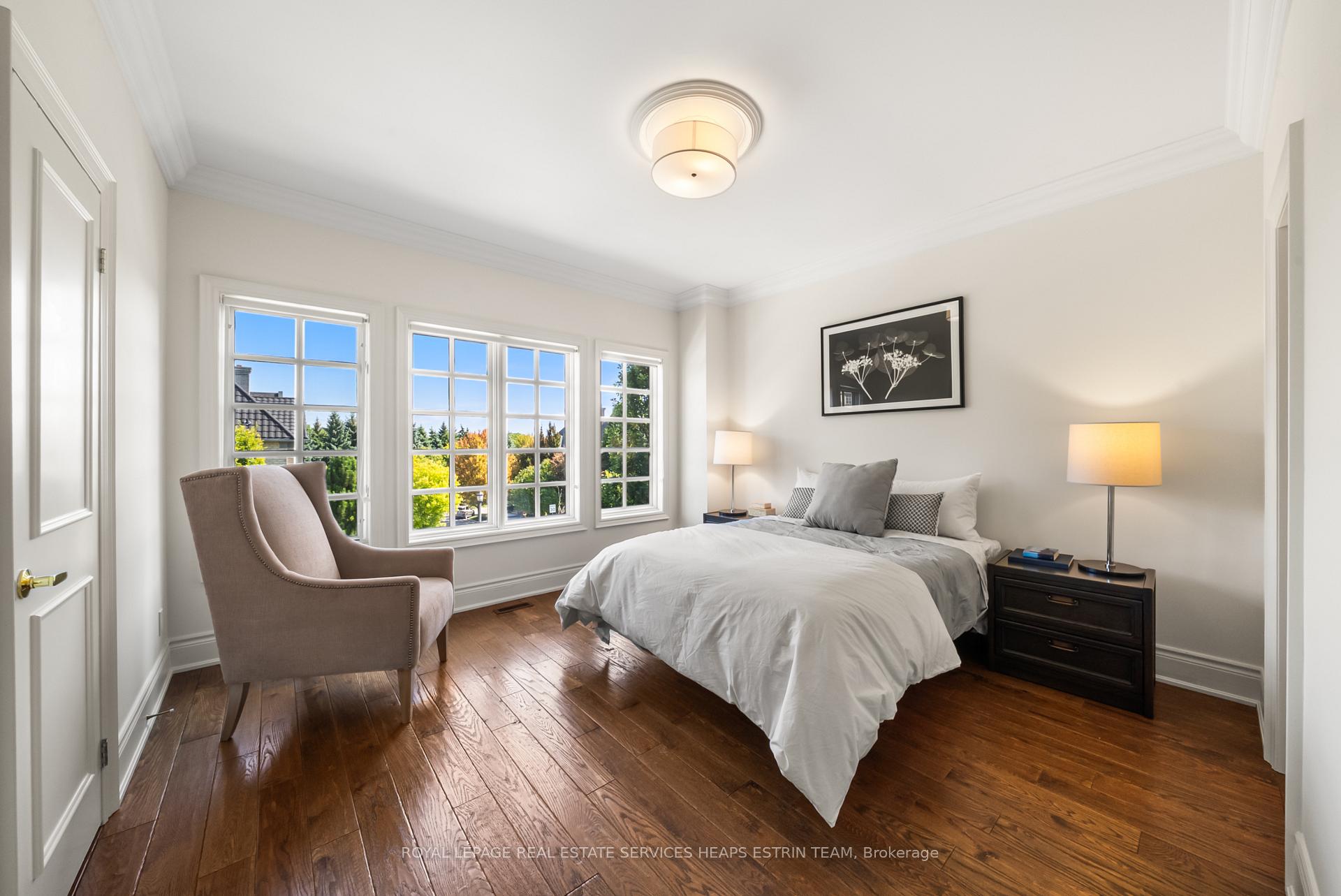 Photo 23 of 44 True Davidson Drive, Toronto, Leaside — HOMEH