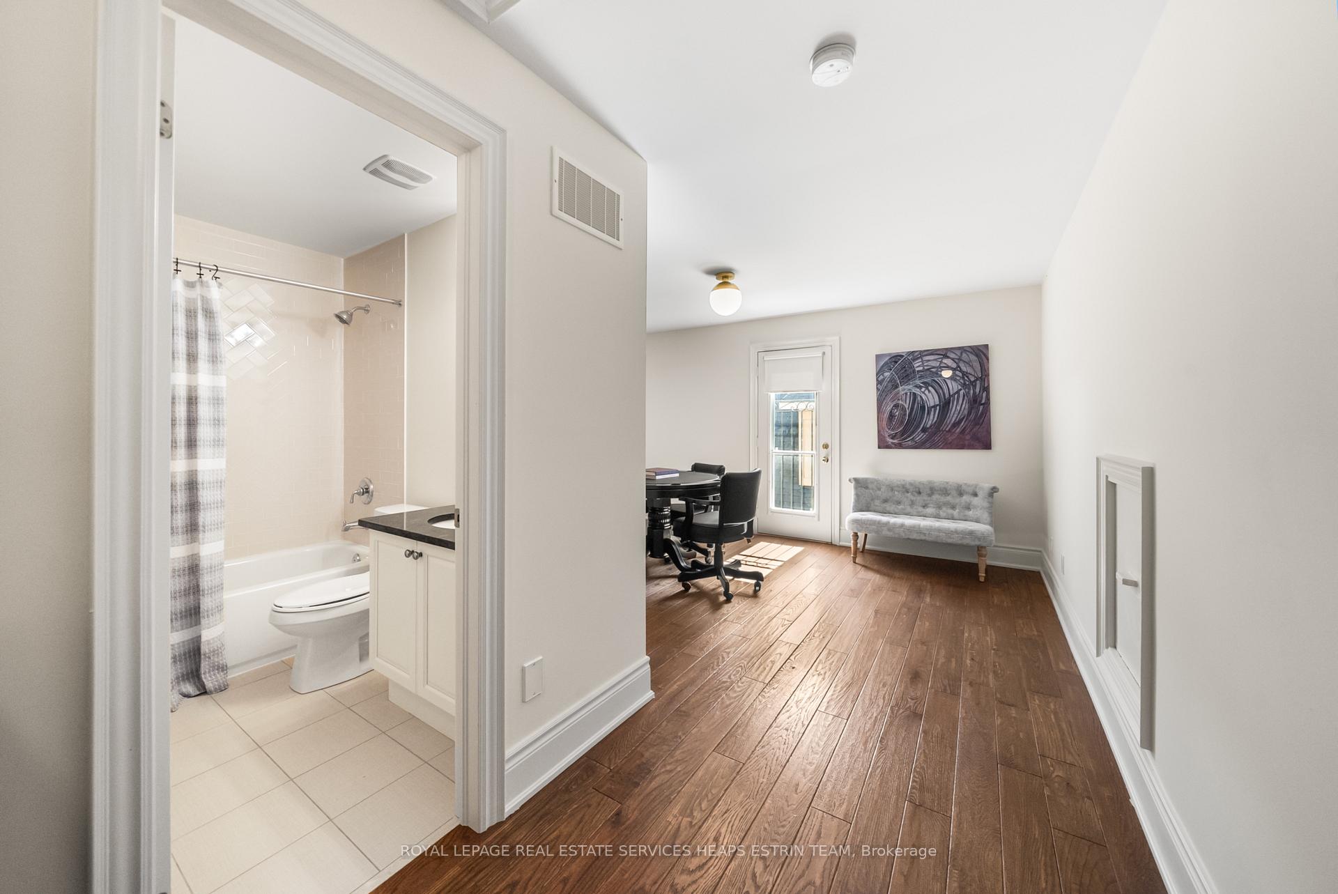 Photo 28 of 44 True Davidson Drive, Toronto, Leaside — HOMEH