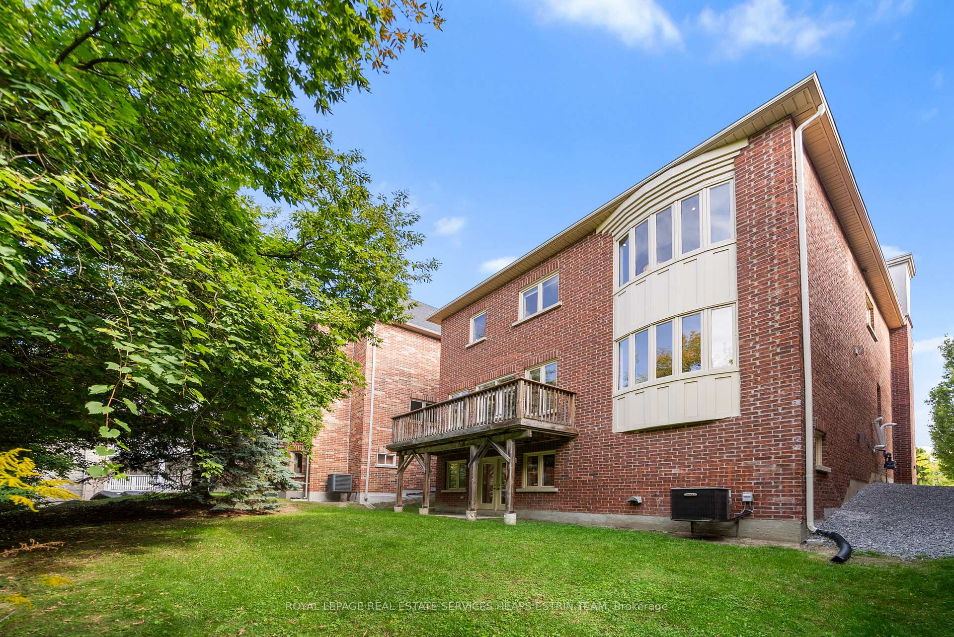 Photo 35 of 44 True Davidson Drive, Toronto, Leaside — HOMEH
