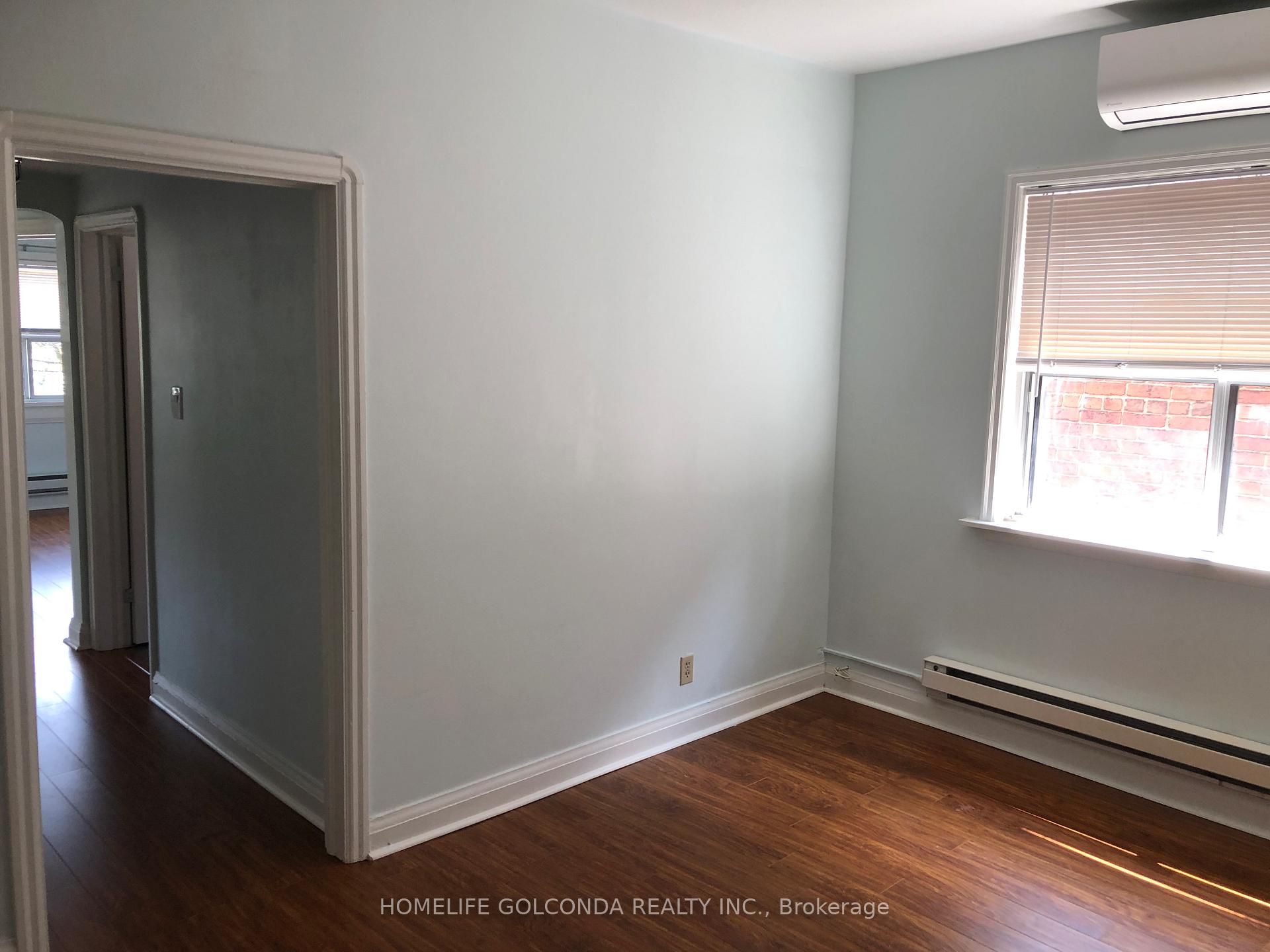 Photo 4 of Unit 2nd F,F, 896 Mount Pleasant Road, Toronto, Mount Pleasant West — HOMEH