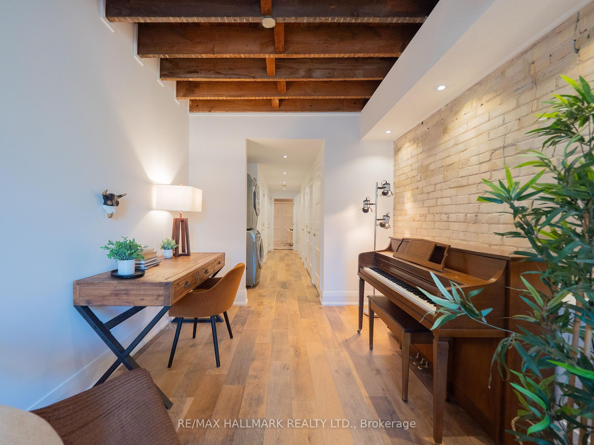 Photo 9 of 559 Logan Avenue, Toronto, North Riverdale — HOMEH
