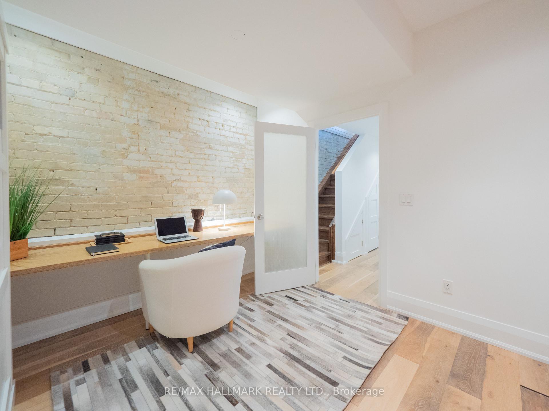 Photo 14 of 559 Logan Avenue, Toronto, North Riverdale — HOMEH