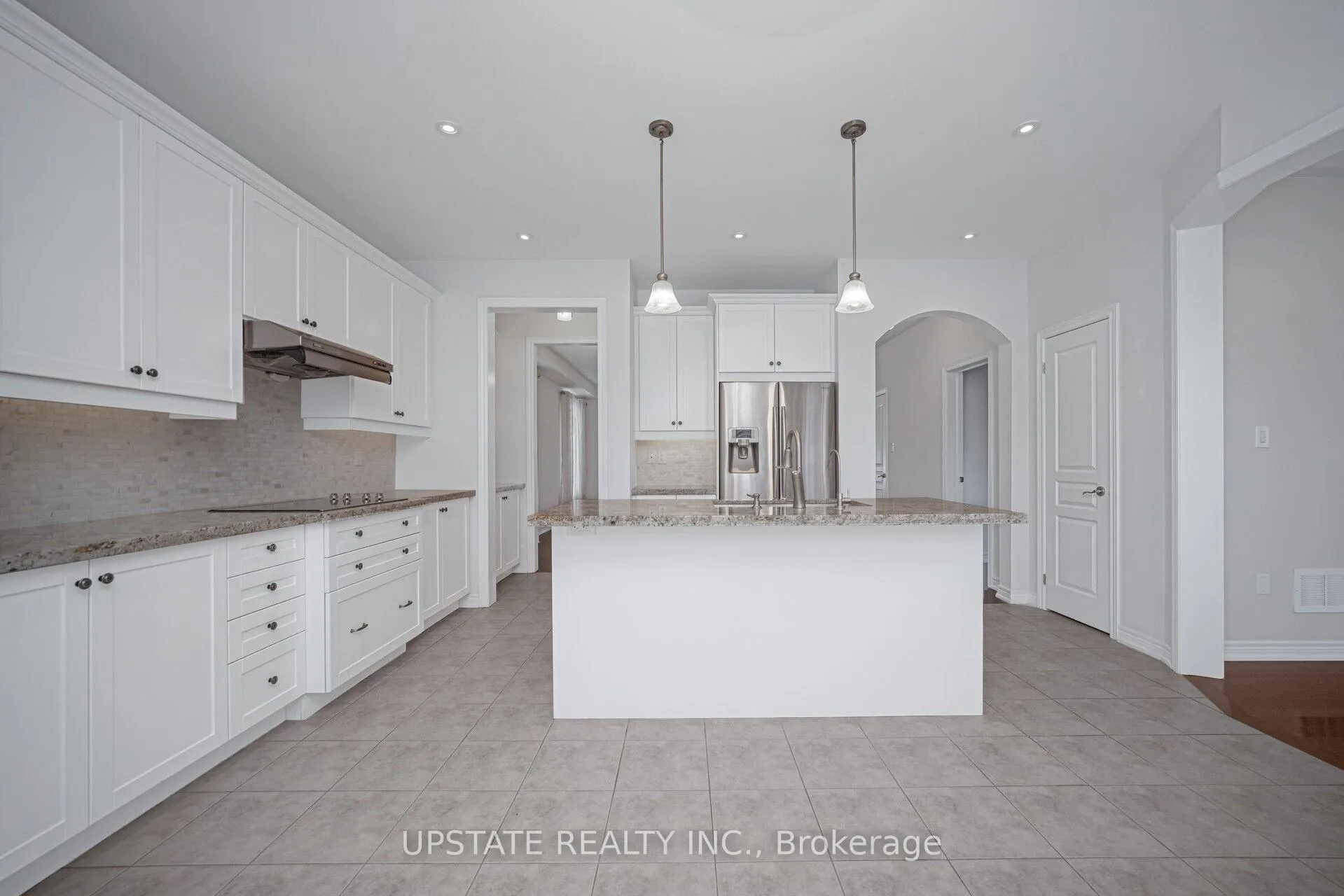 Photo 11 of 66 George Robinson Drive, Brampton, Credit Valley — HOMEH