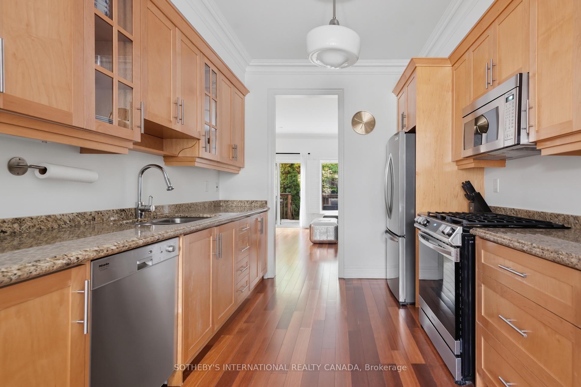 Photo 7 of 463 Shuter Street, Toronto, Regent Park — HOMEH