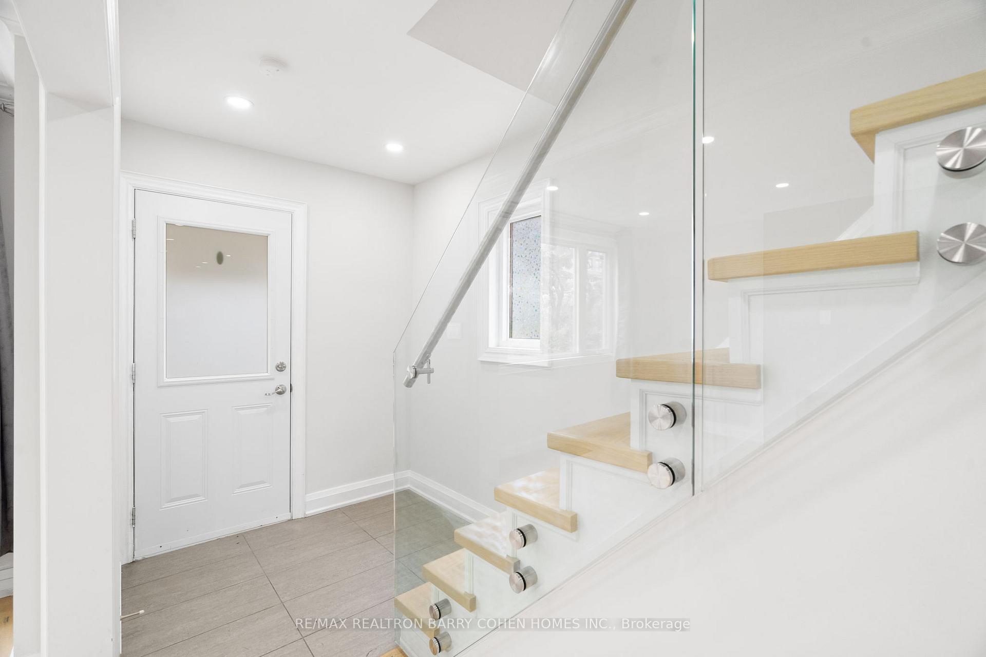 Photo 2 of 918 Eglinton Avenue E, Toronto, Leaside — HOMEH