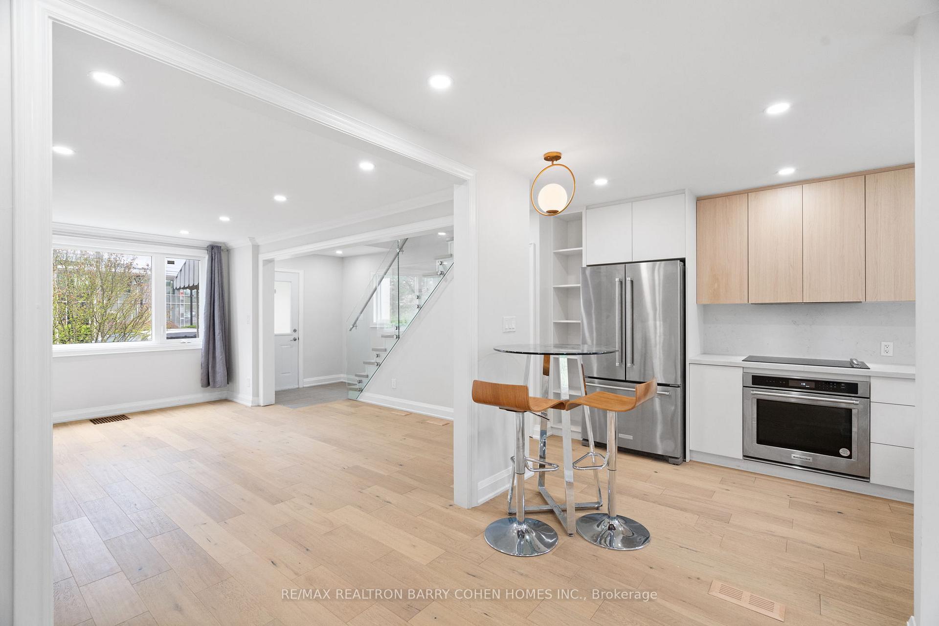 Photo 20 of 918 Eglinton Avenue E, Toronto, Leaside — HOMEH
