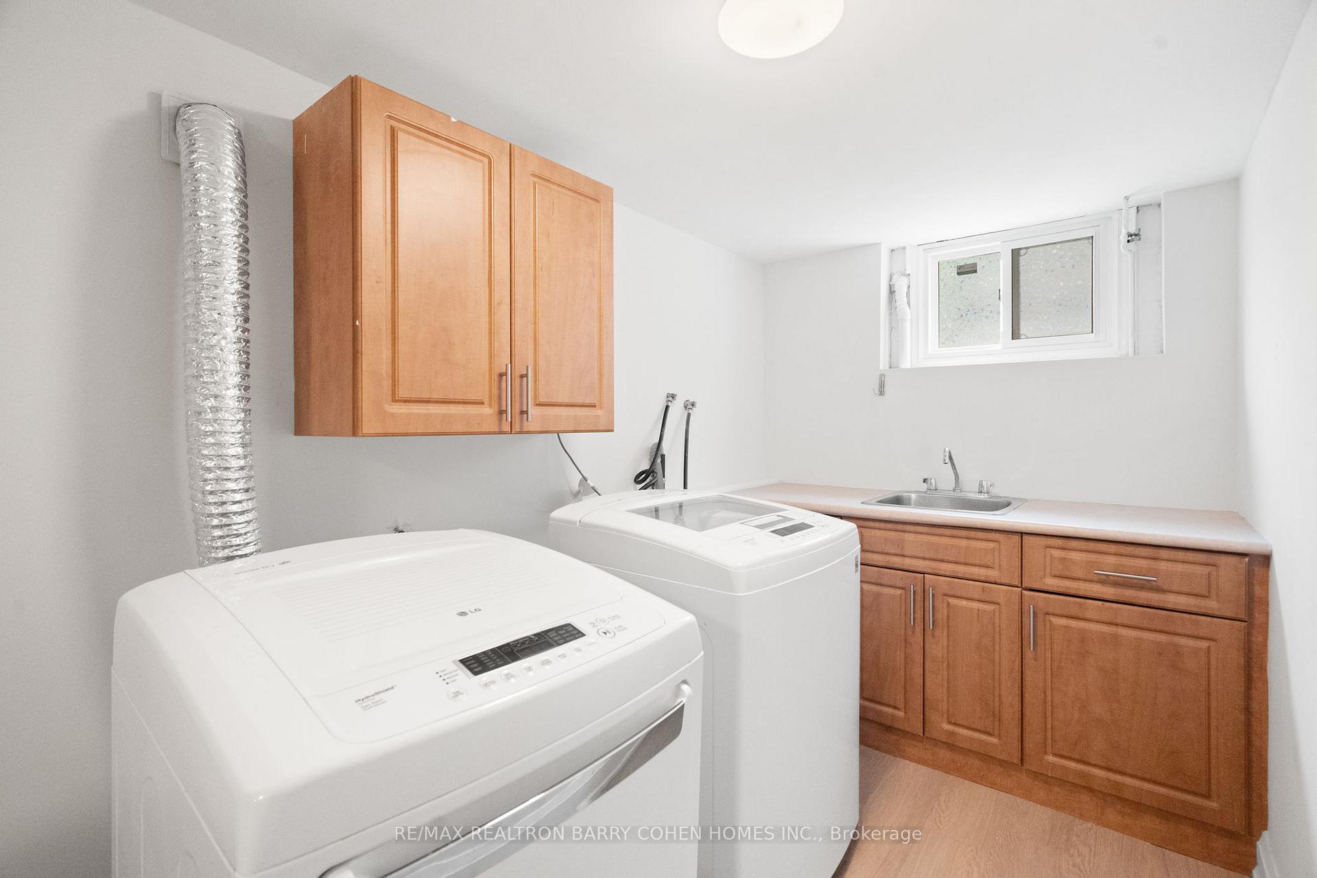 Photo 36 of 918 Eglinton Avenue E, Toronto, Leaside — HOMEH