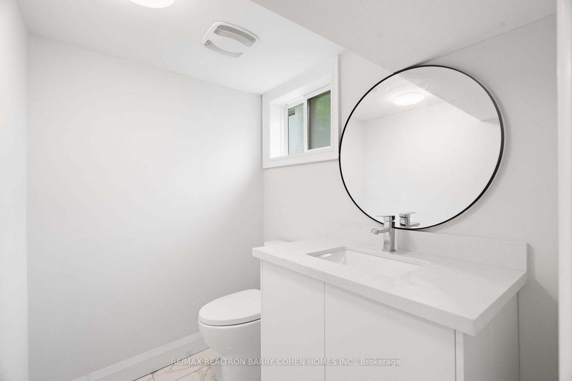Photo 37 of 918 Eglinton Avenue E, Toronto, Leaside — HOMEH
