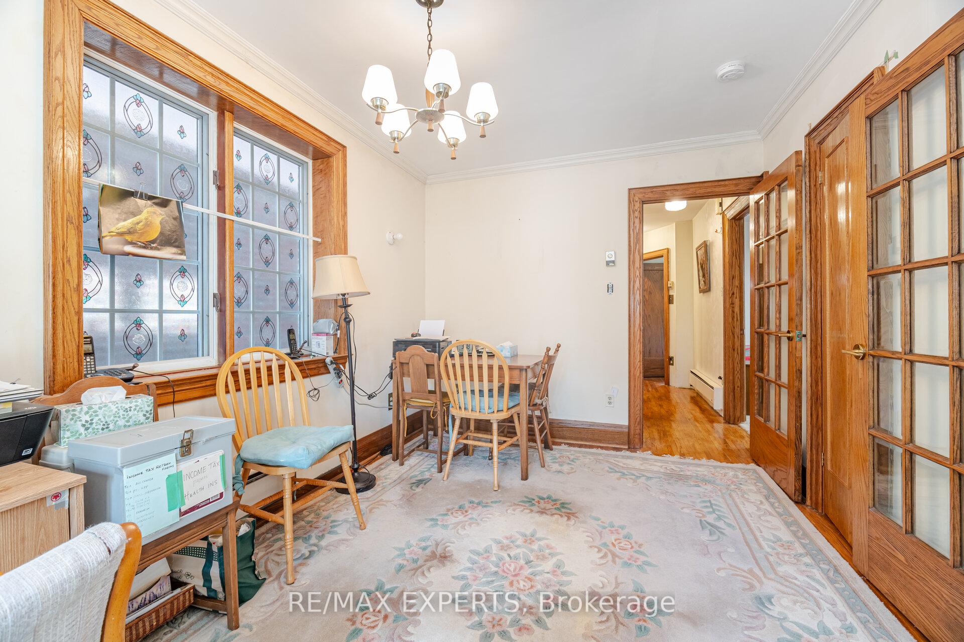 Photo 9 of 121 Belsize Drive, Toronto, Mount Pleasant West — HOMEH