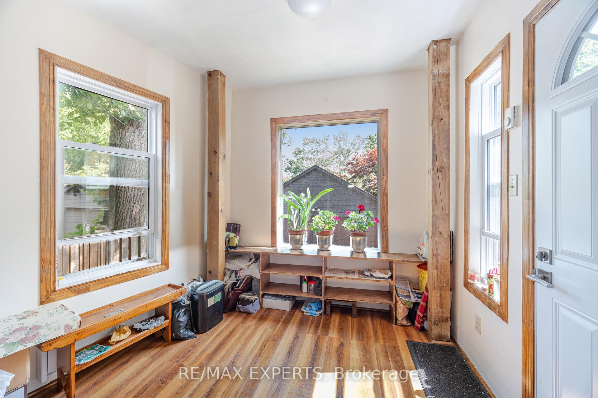 Photo 14 of 121 Belsize Drive, Toronto, Mount Pleasant West — HOMEH