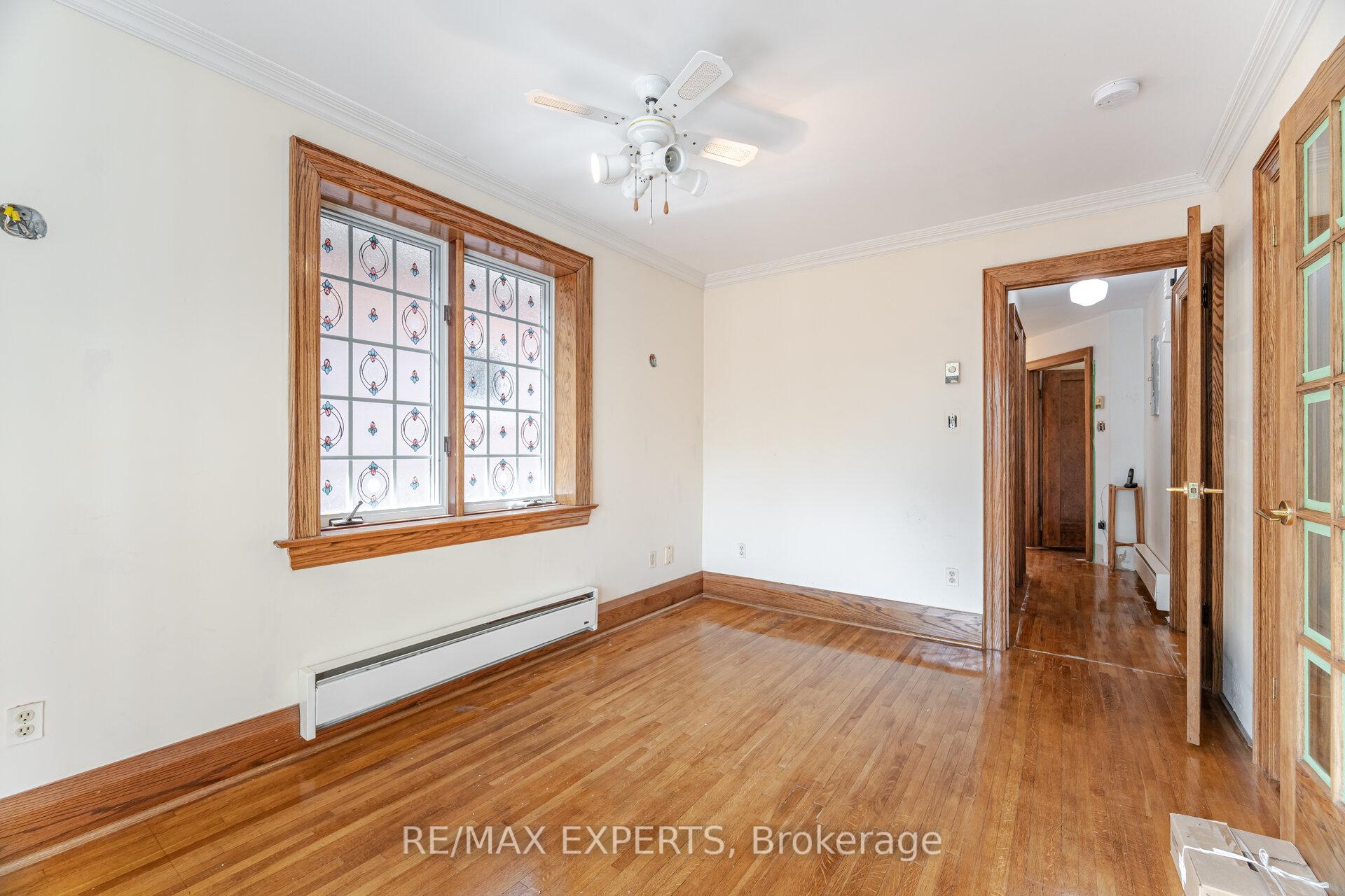 Photo 24 of 121 Belsize Drive, Toronto, Mount Pleasant West — HOMEH