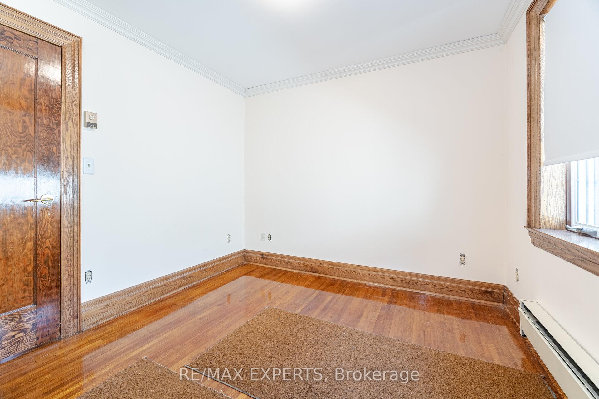 Photo 32 of 121 Belsize Drive, Toronto, Mount Pleasant West — HOMEH