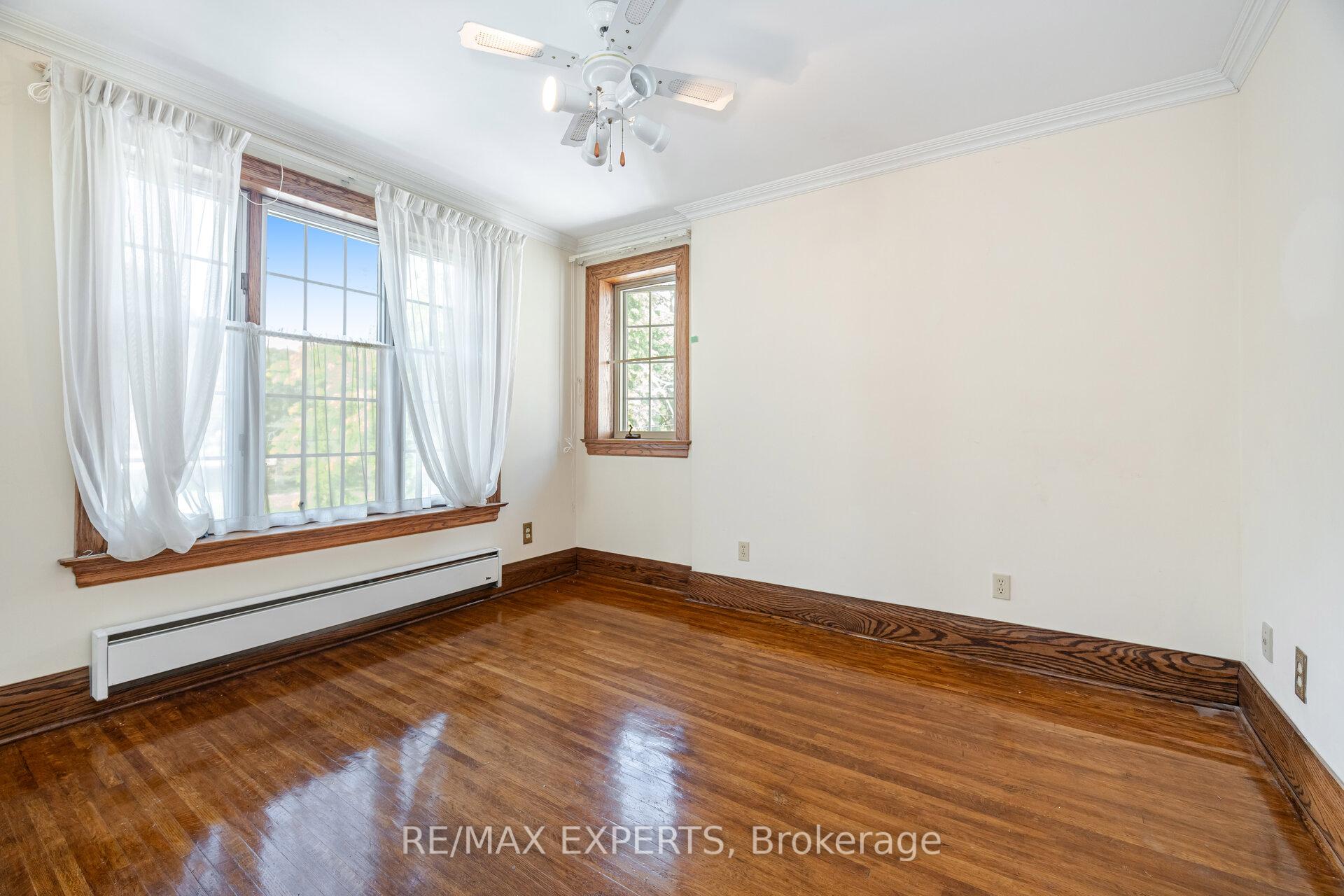 Photo 36 of 121 Belsize Drive, Toronto, Mount Pleasant West — HOMEH