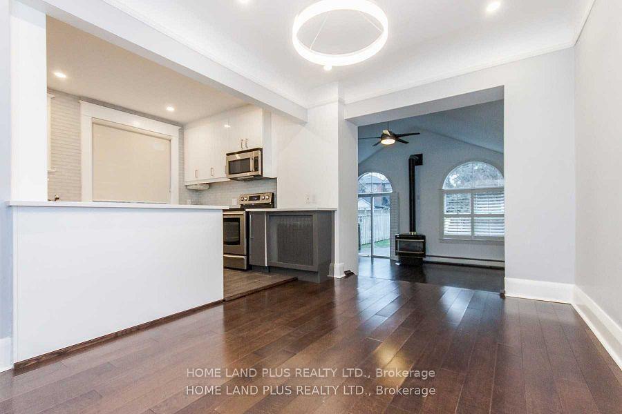 Photo 10 of 274 Sheldrake Boulevard, Toronto, Mount Pleasant East — HOMEH