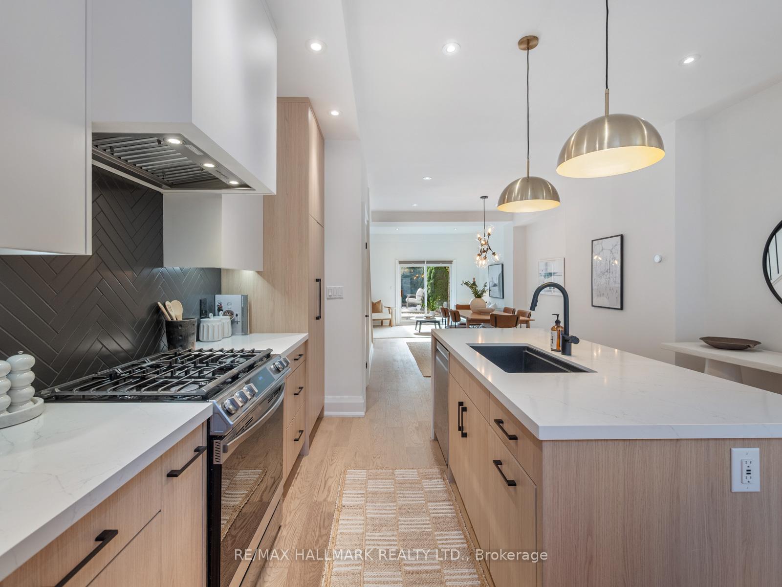 Photo 9 of 47 Allen Avenue, Toronto, South Riverdale — HOMEH