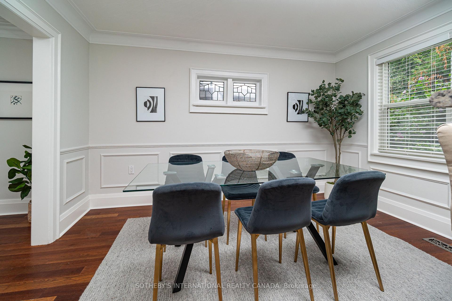 Photo 10 of 147 Rumsey Road, Toronto, Leaside — HOMEH