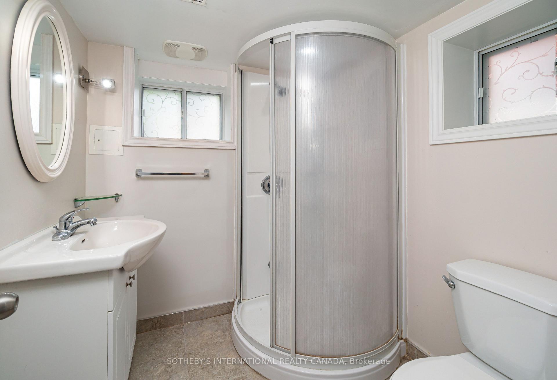 Photo 28 of 147 Rumsey Road, Toronto, Leaside — HOMEH
