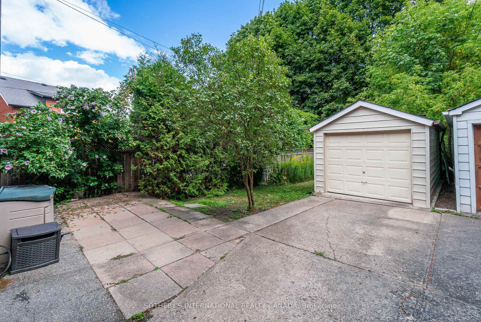 Photo 29 of 147 Rumsey Road, Toronto, Leaside — HOMEH