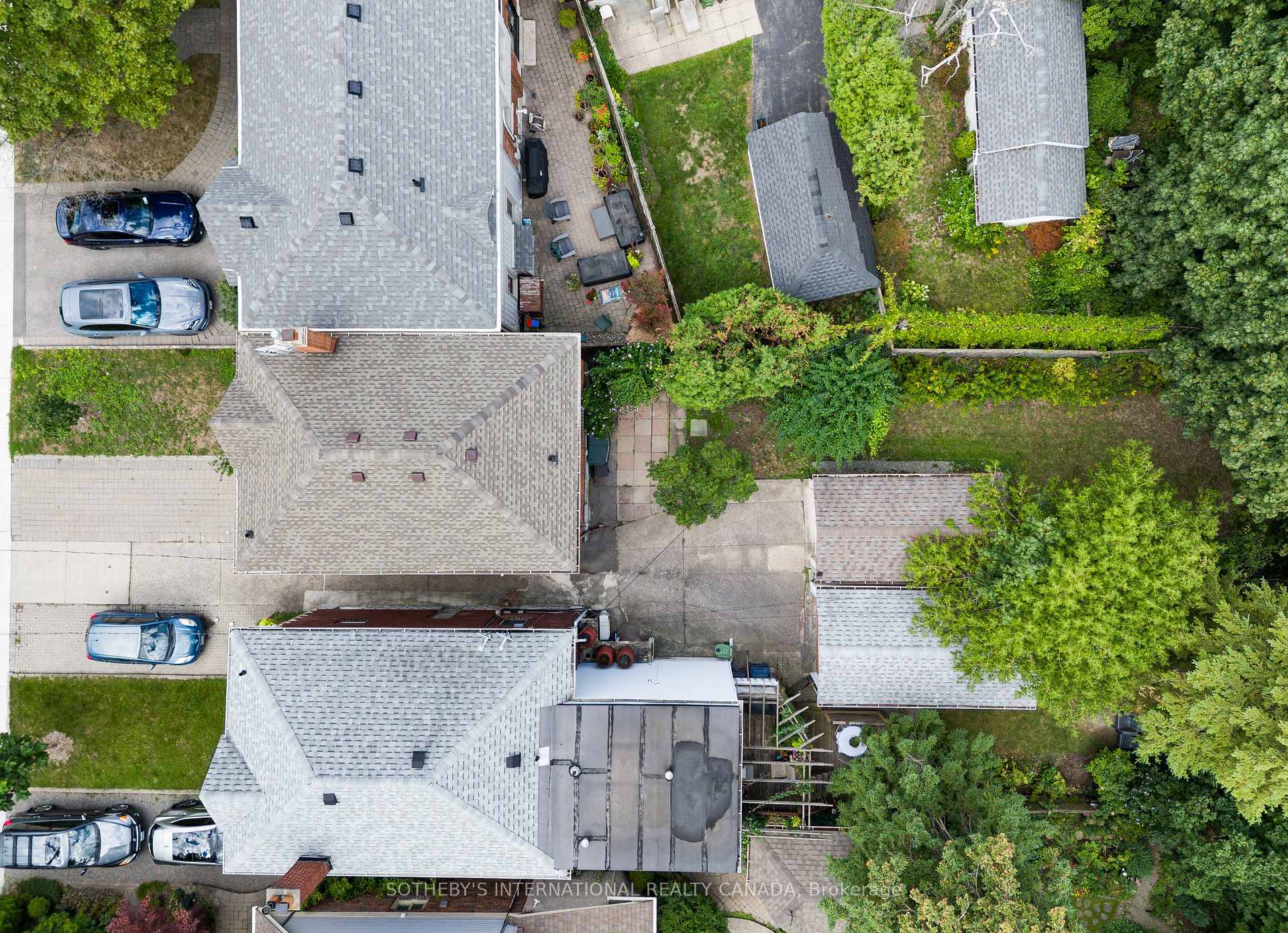 Photo 36 of 147 Rumsey Road, Toronto, Leaside — HOMEH