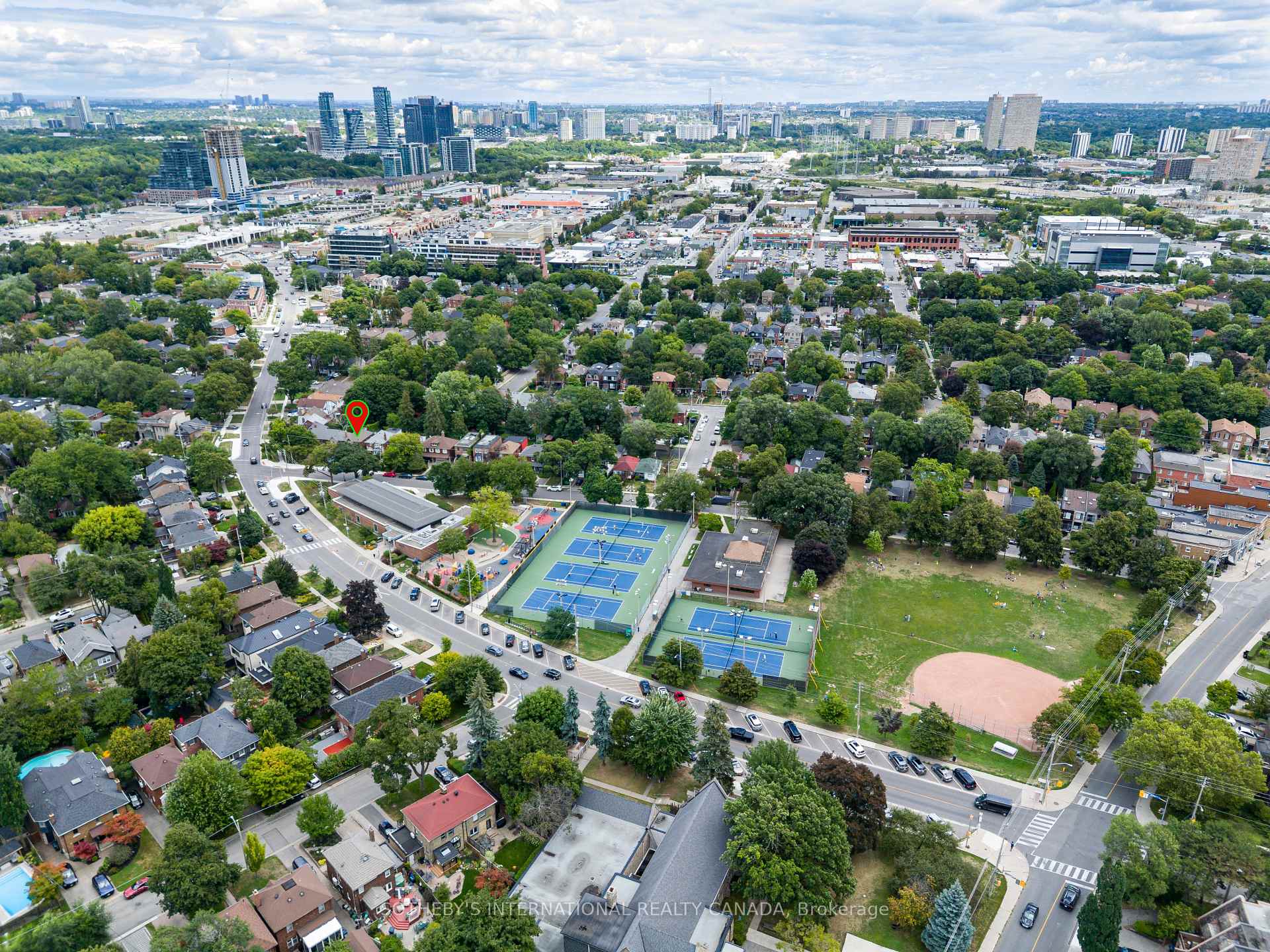 Photo 41 of 147 Rumsey Road, Toronto, Leaside — HOMEH