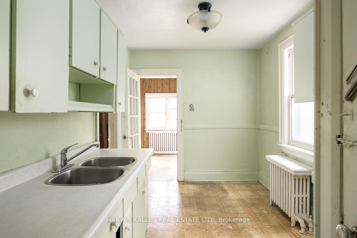 Photo 11 of 236 Greer Road, Toronto, Lawrence Park North — HOMEH