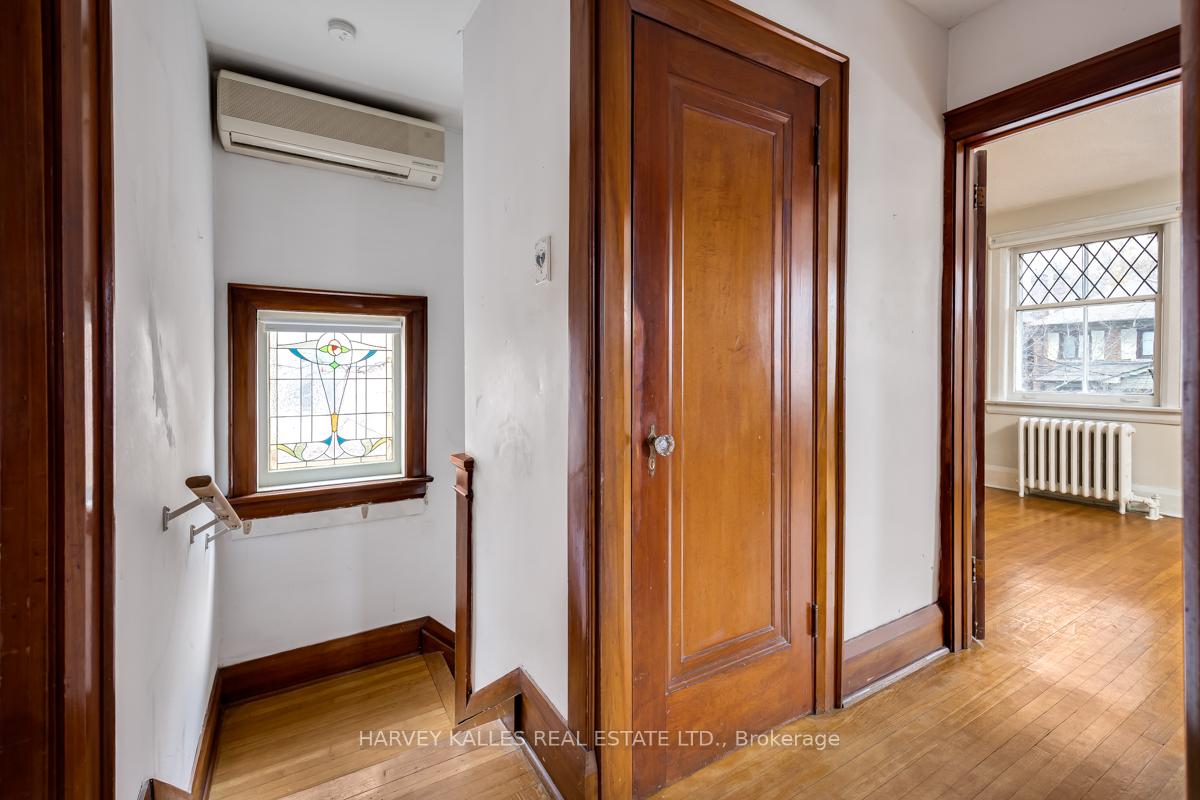 Photo 14 of 236 Greer Road, Toronto, Lawrence Park North — HOMEH