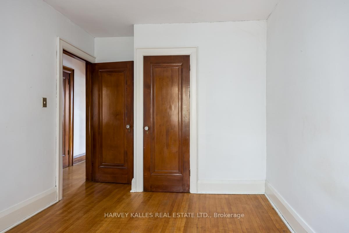Photo 18 of 236 Greer Road, Toronto, Lawrence Park North — HOMEH