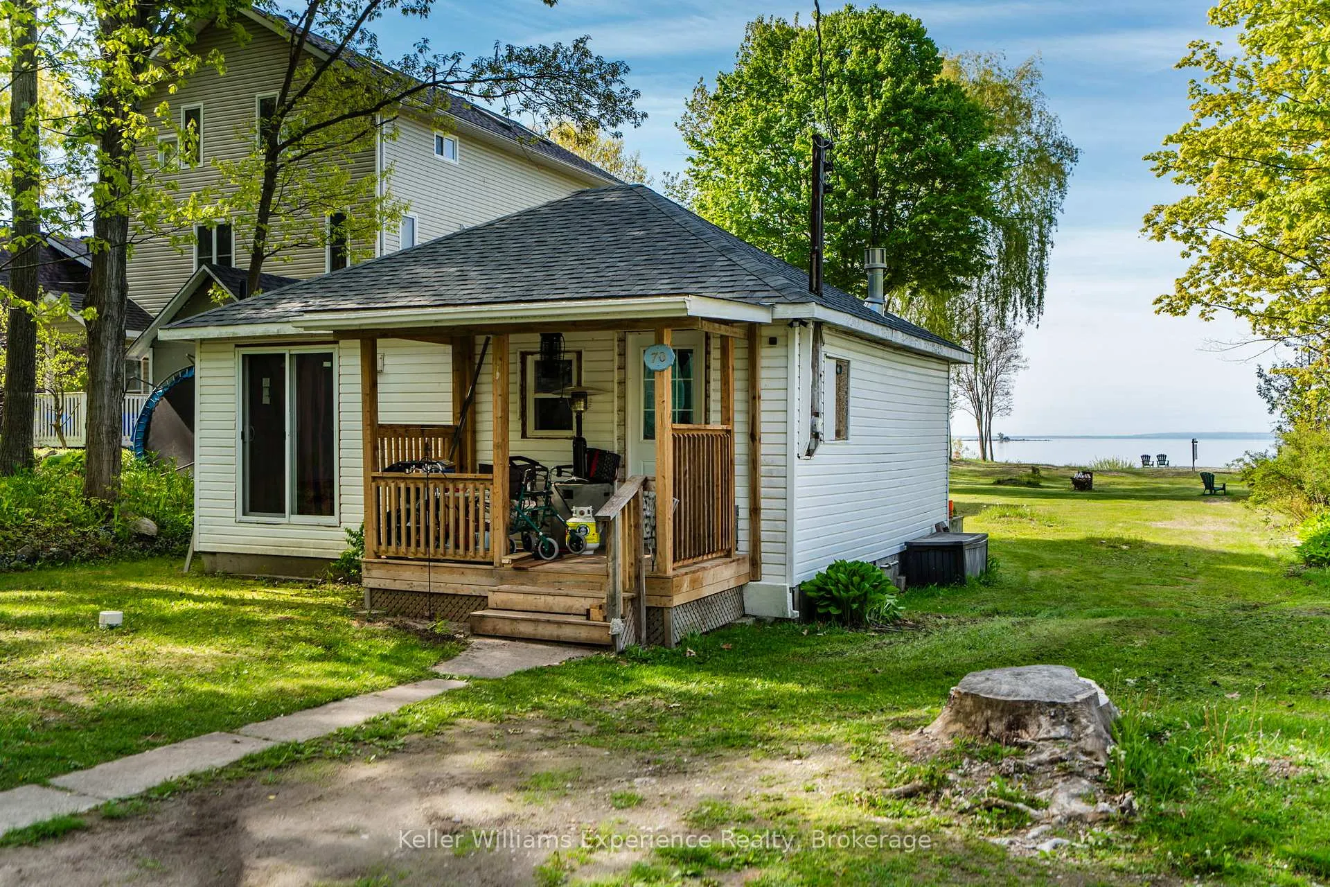 Photo 9 of 70 Wahnekewening Drive, Tiny, Rural Tiny — HOMEH