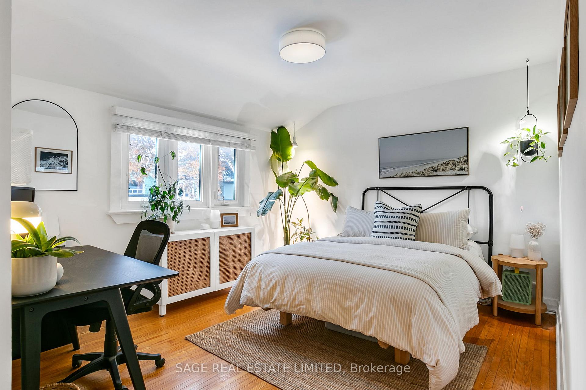 Photo 20 of 40 Kildonan Road, Toronto, East End-Danforth — HOMEH