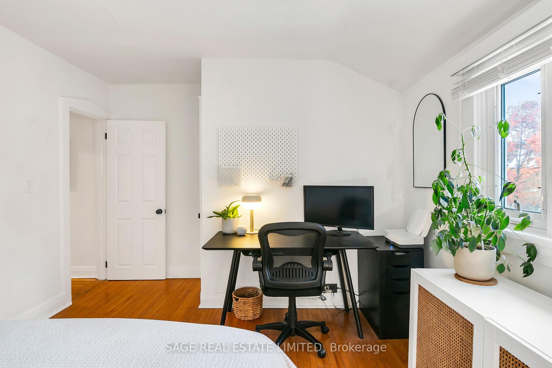 Photo 21 of 40 Kildonan Road, Toronto, East End-Danforth — HOMEH