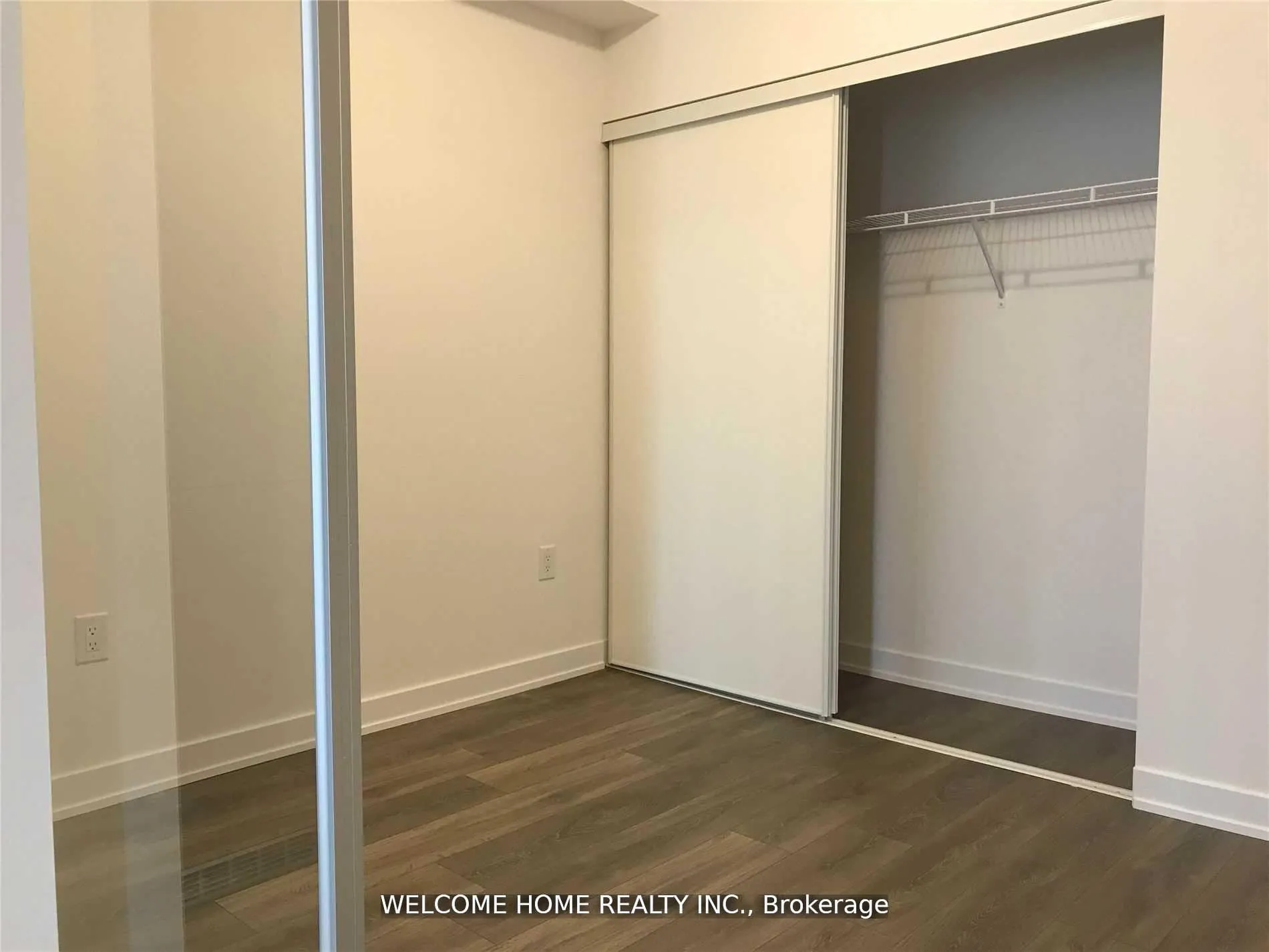 Photo 10 of Unit 710, 38 Honeycrisp Crescent, Vaughan, Vaughan Corporate Centre — HOMEH