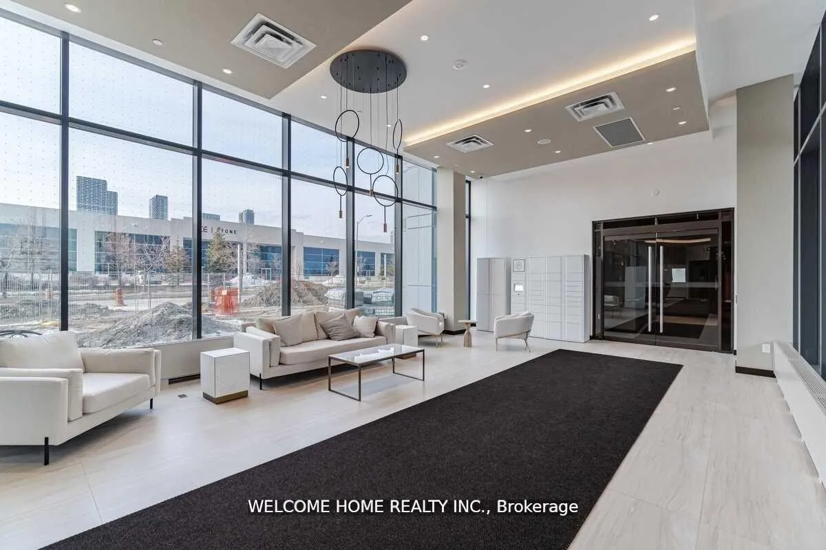 Photo 14 of Unit 710, 38 Honeycrisp Crescent, Vaughan, Vaughan Corporate Centre — HOMEH