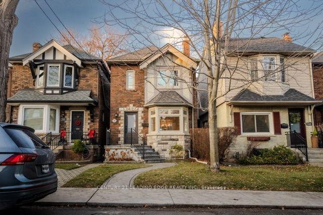 Front of 342 Woburn Avenue