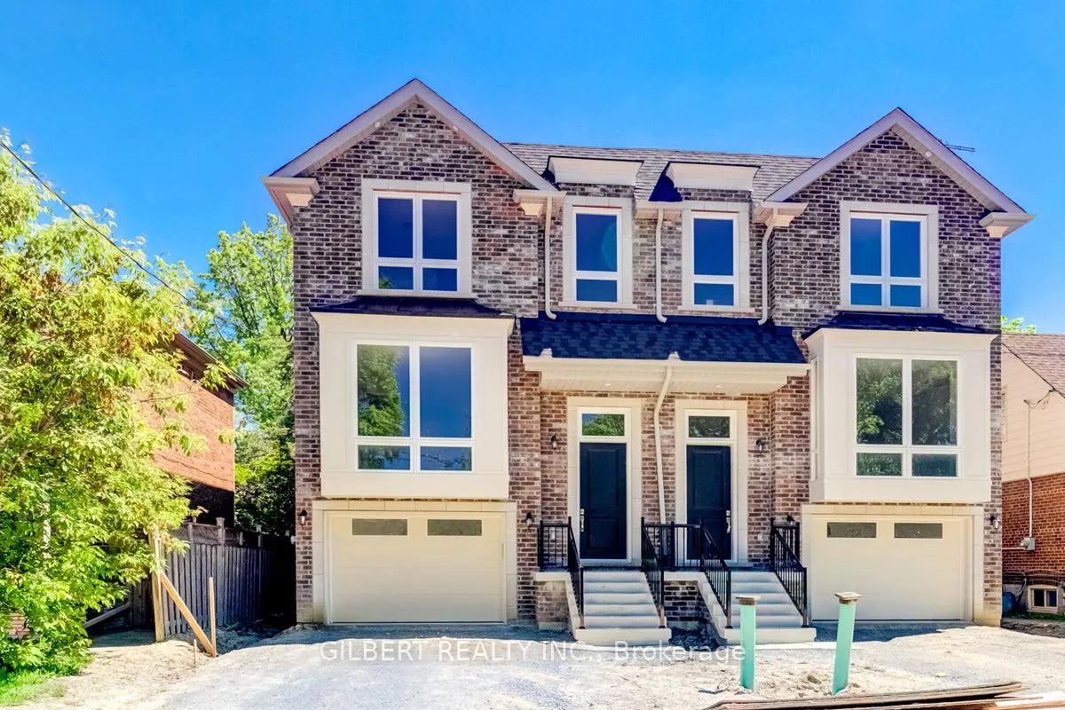Front of 35A Marquette Avenue