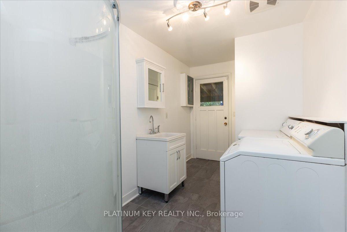 Photo 22 of 37 Arnella Crescent, Strathroy-Caradoc, NE — HOMEH