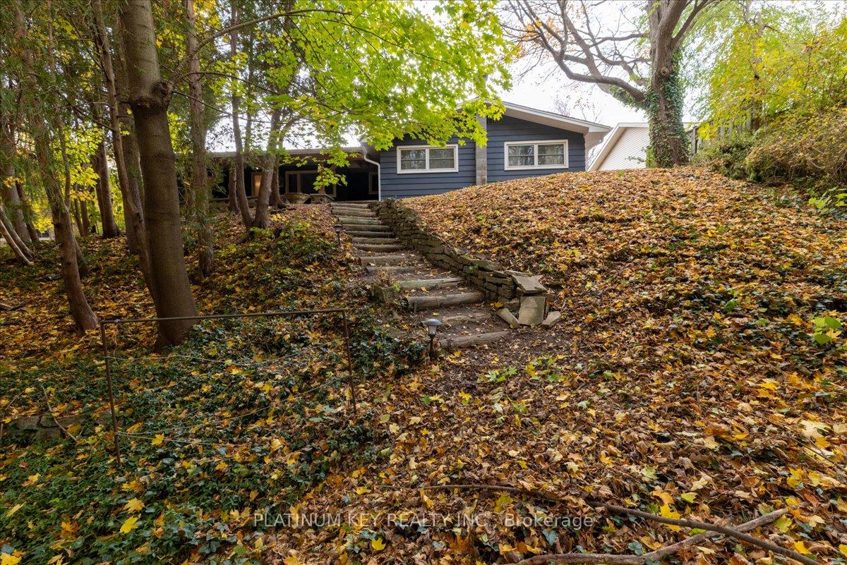 Photo 29 of 37 Arnella Crescent, Strathroy-Caradoc, NE — HOMEH