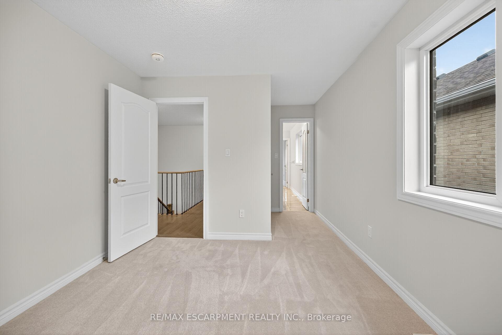 Photo 36 of 15 Huntsworth Avenue, Thorold, Thorold Downtown — HOMEH