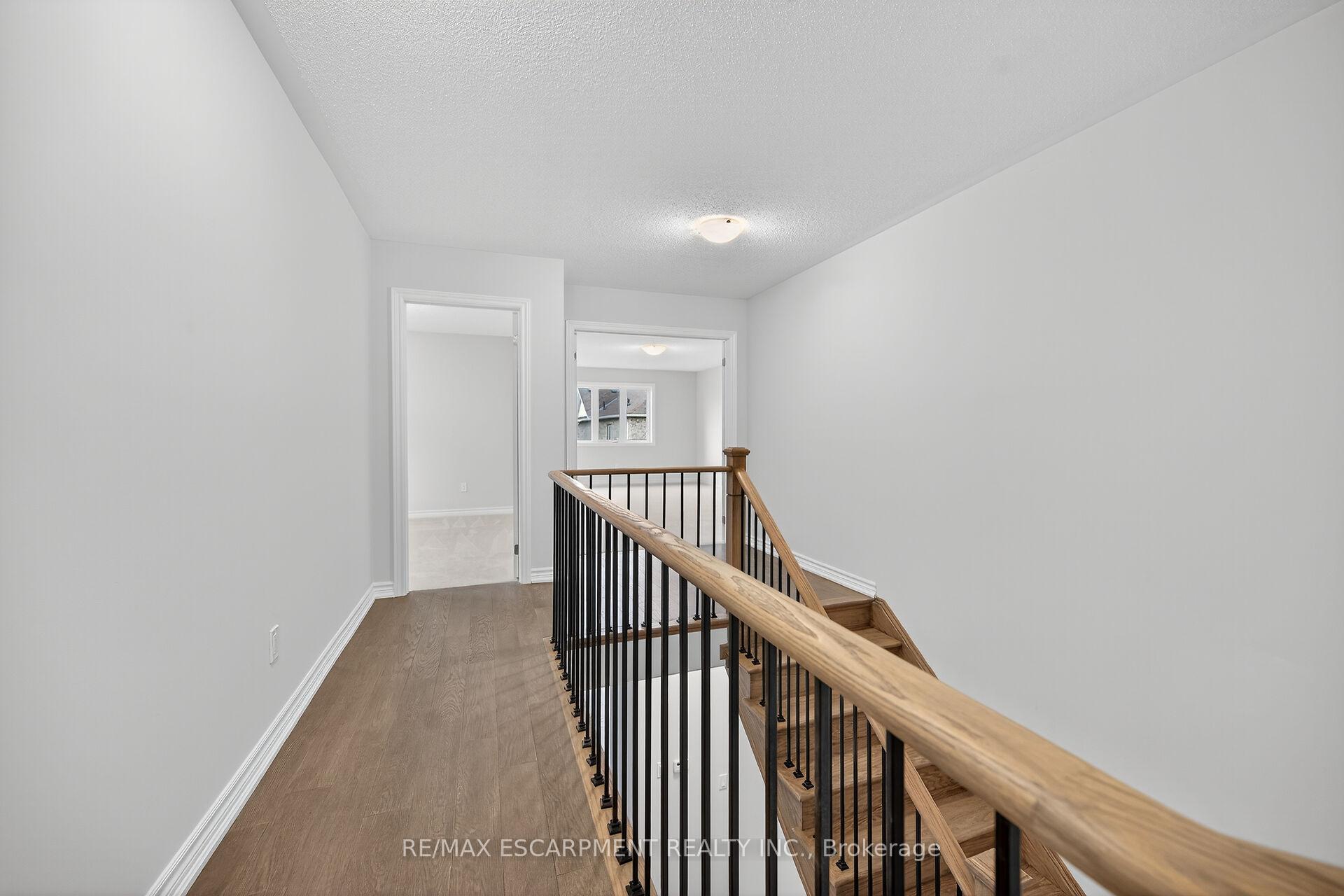 Photo 44 of 15 Huntsworth Avenue, Thorold, Thorold Downtown — HOMEH