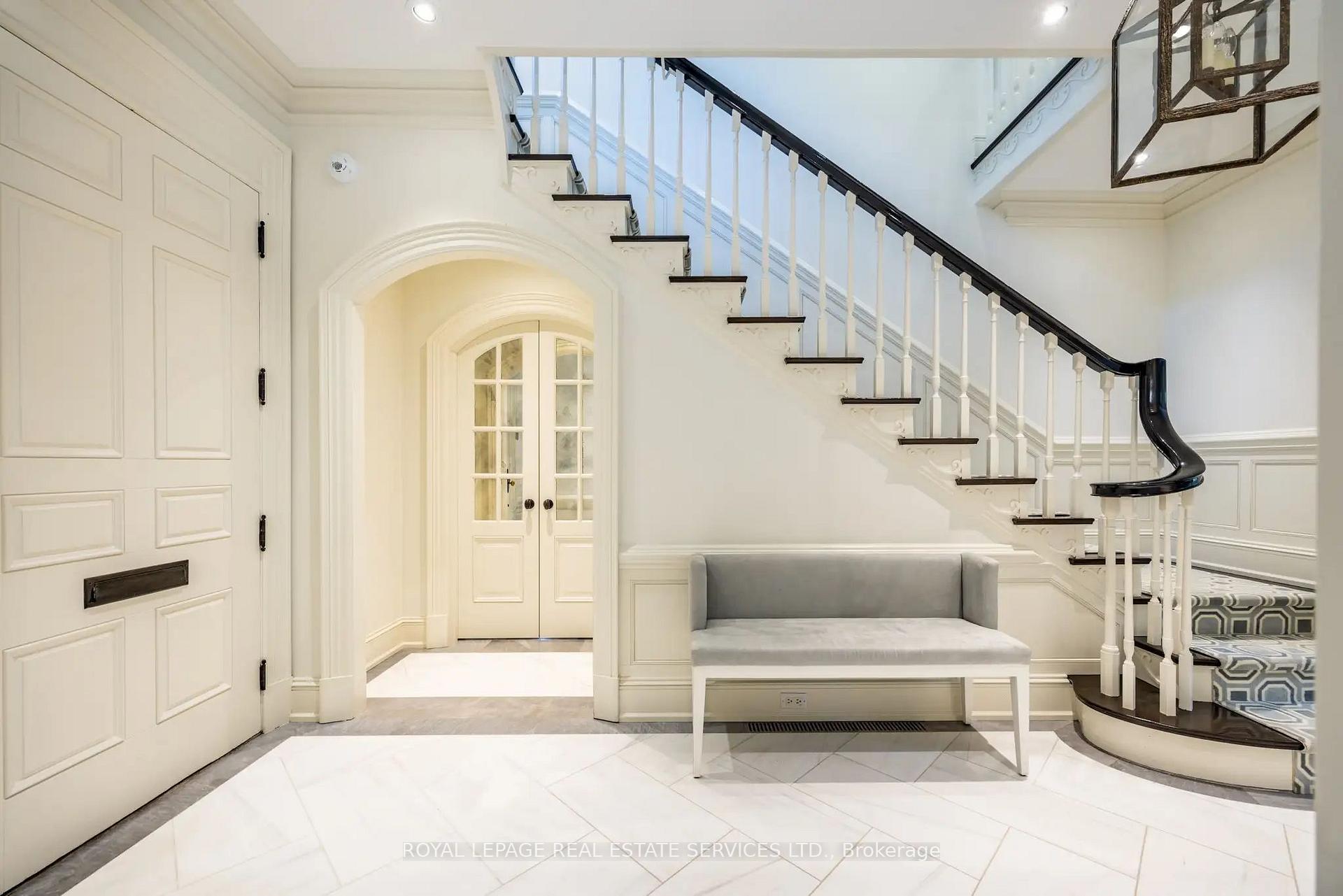 Photo 2 of 55 Douglas Drive, Toronto, Rosedale-Moore Park — HOMEH