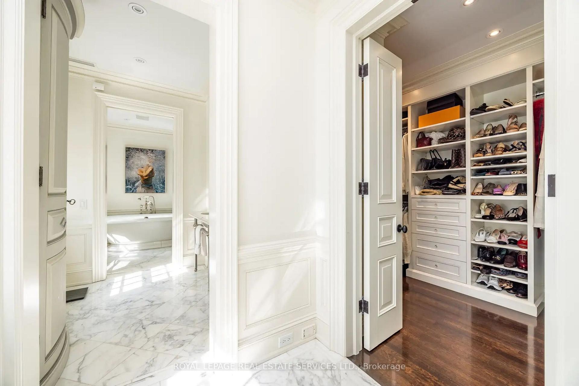 Photo 15 of 55 Douglas Drive, Toronto, Rosedale-Moore Park — HOMEH
