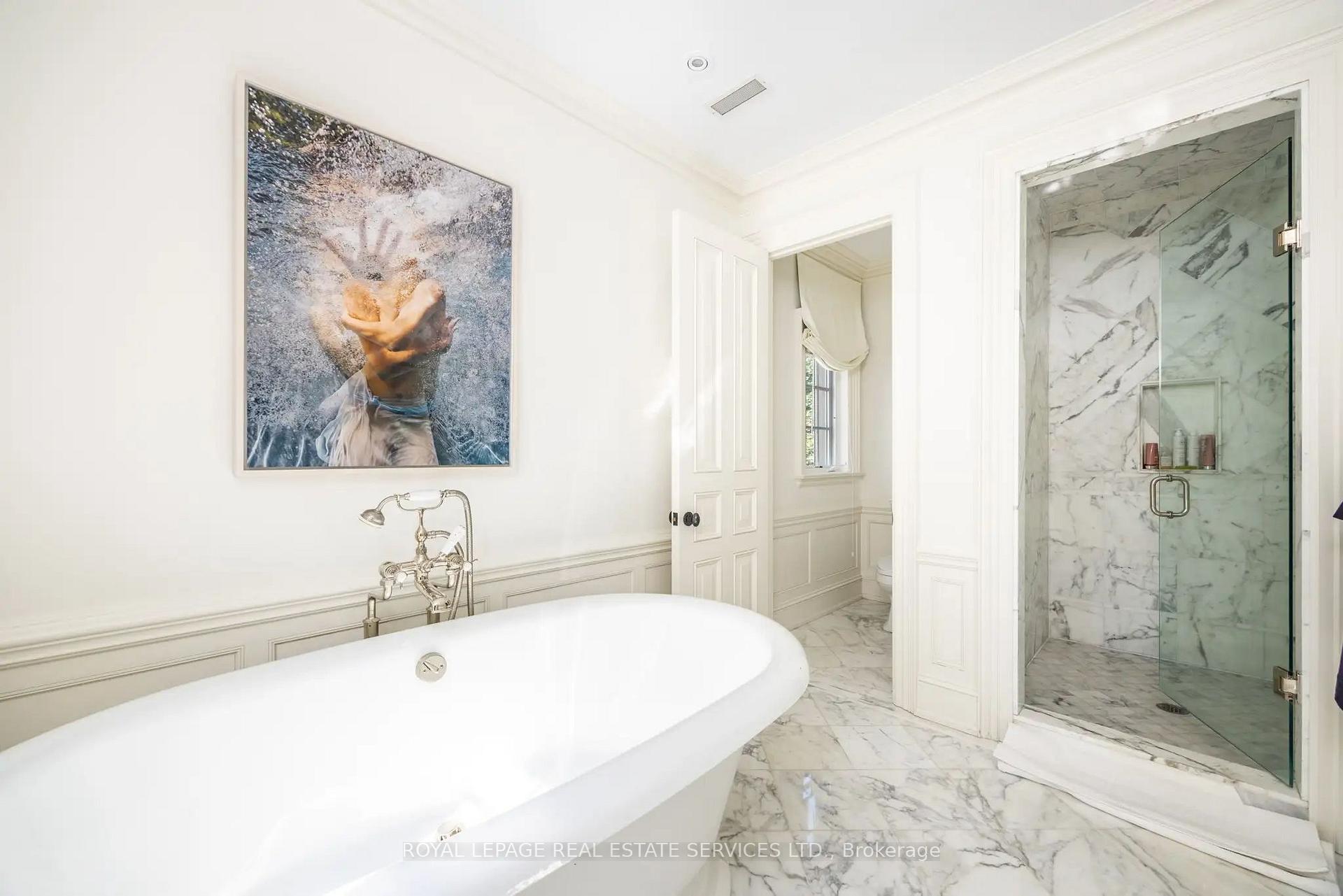 Photo 18 of 55 Douglas Drive, Toronto, Rosedale-Moore Park — HOMEH