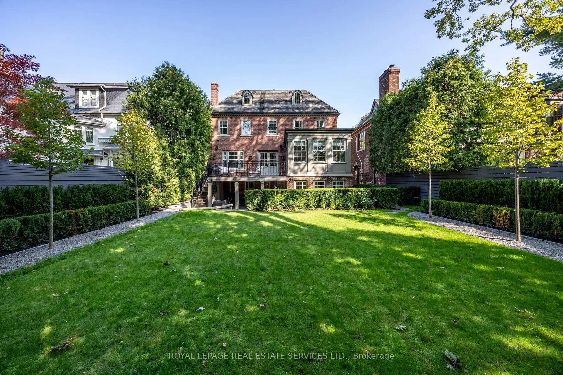 Photo 32 of 55 Douglas Drive, Toronto, Rosedale-Moore Park — HOMEH