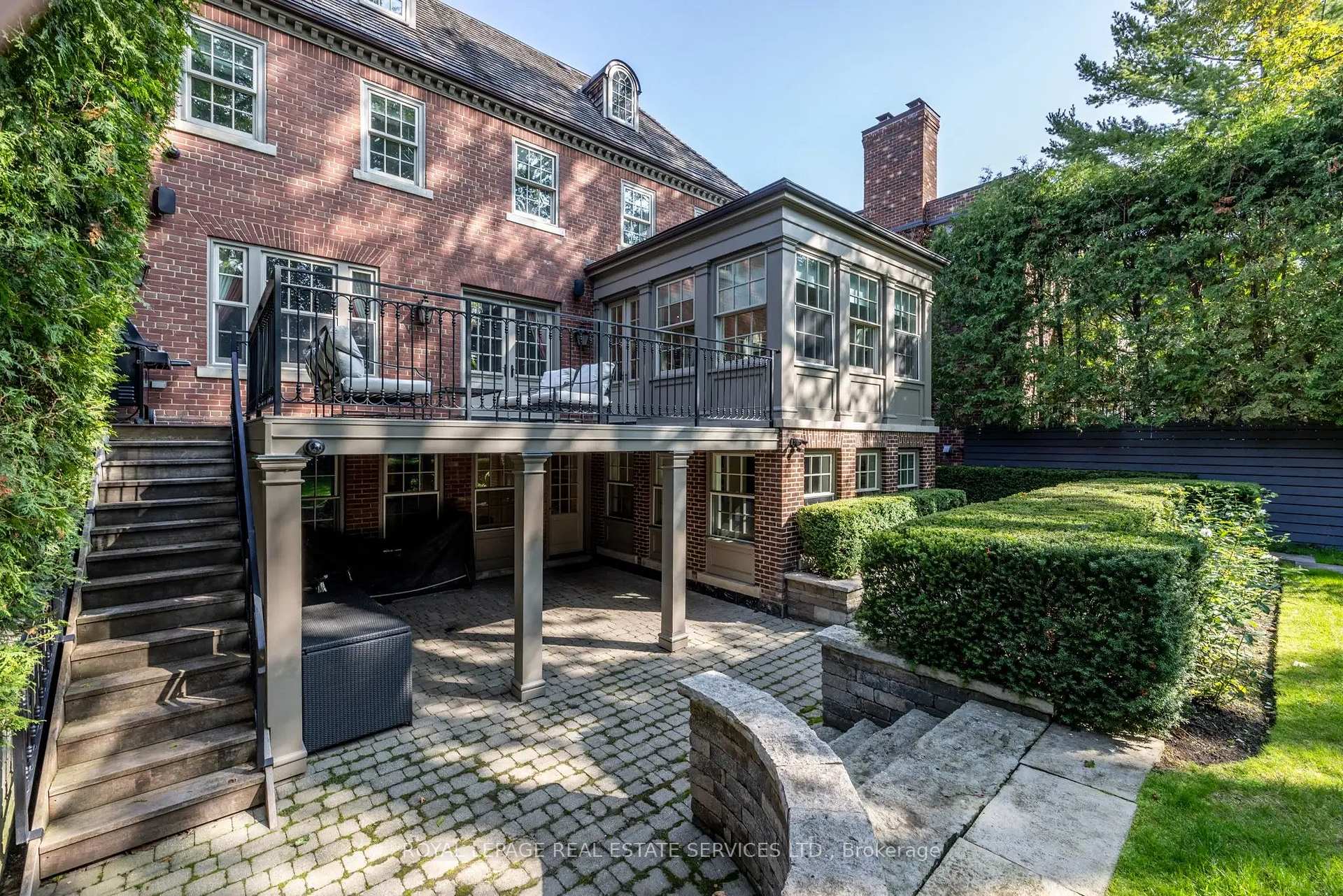 Photo 33 of 55 Douglas Drive, Toronto, Rosedale-Moore Park — HOMEH