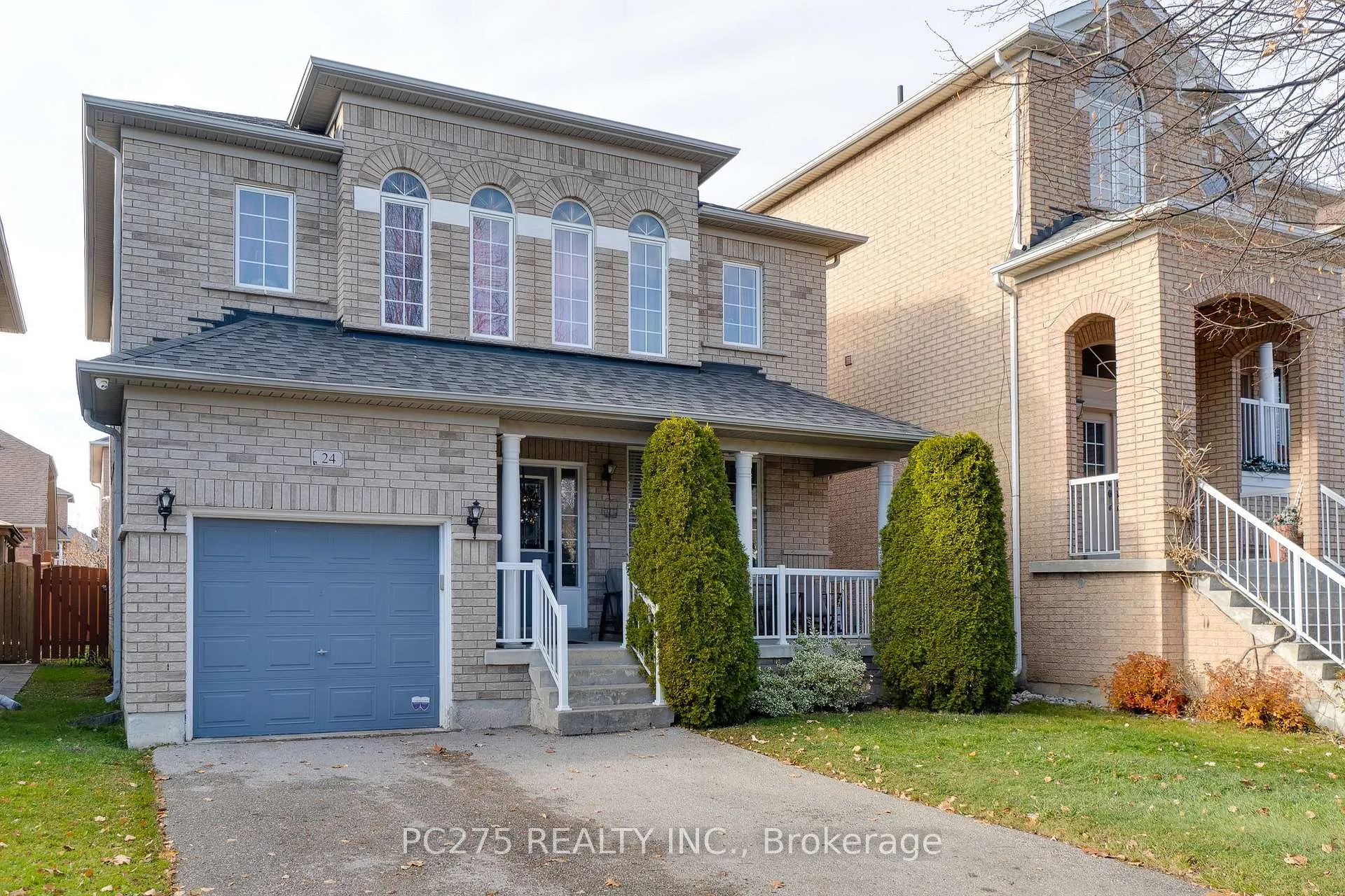 Photo 2 of 24 Wheatfield Drive, Vaughan, Vellore Village — HOMEH