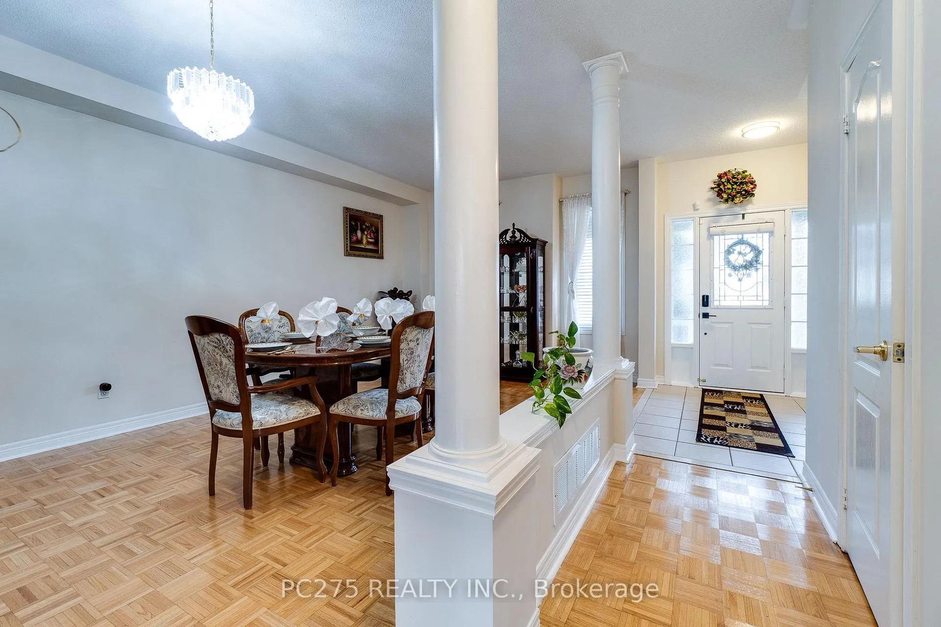 Photo 9 of 24 Wheatfield Drive, Vaughan, Vellore Village — HOMEH
