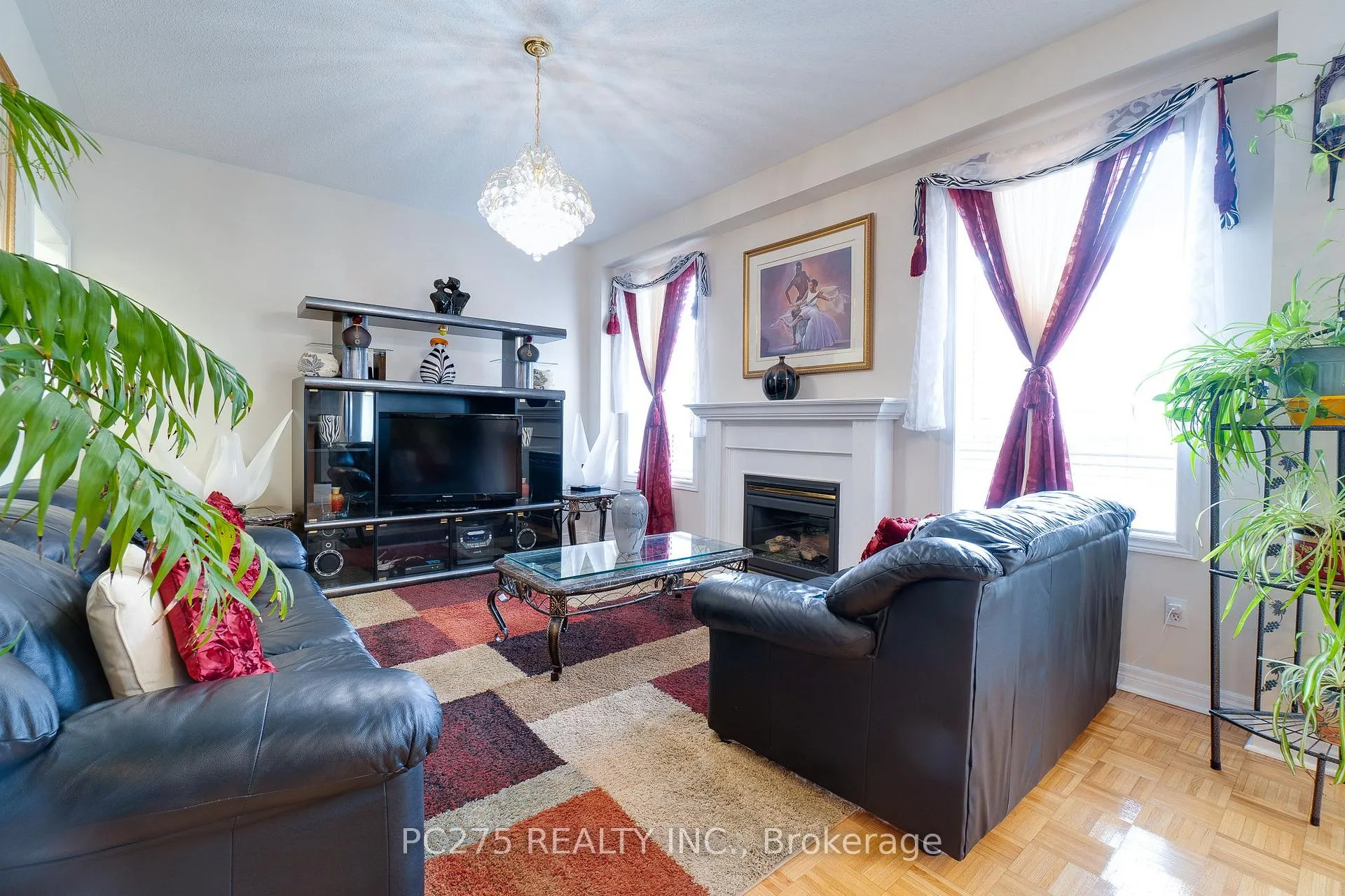 Photo 12 of 24 Wheatfield Drive, Vaughan, Vellore Village — HOMEH