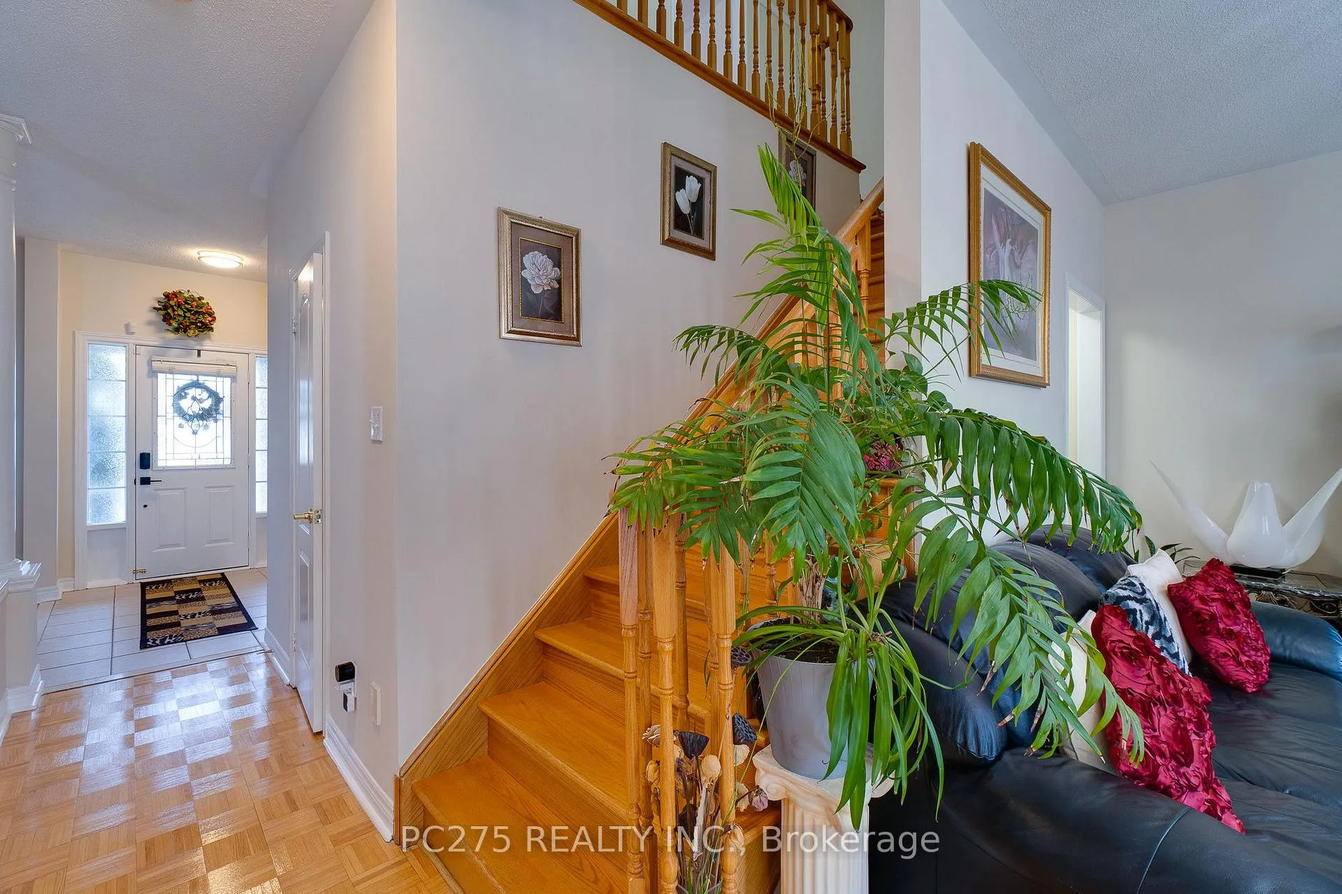 Photo 22 of 24 Wheatfield Drive, Vaughan, Vellore Village — HOMEH