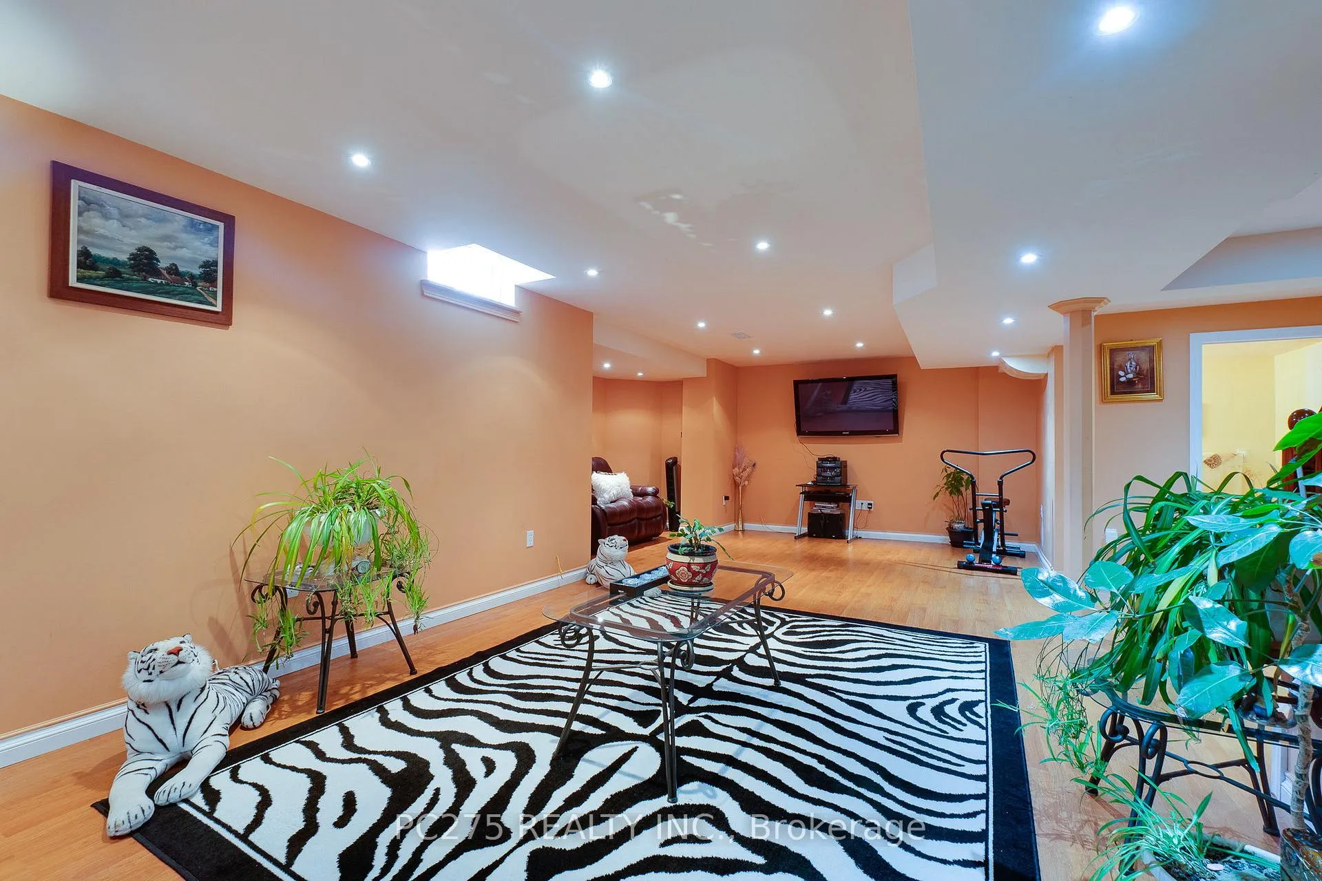 Photo 36 of 24 Wheatfield Drive, Vaughan, Vellore Village — HOMEH