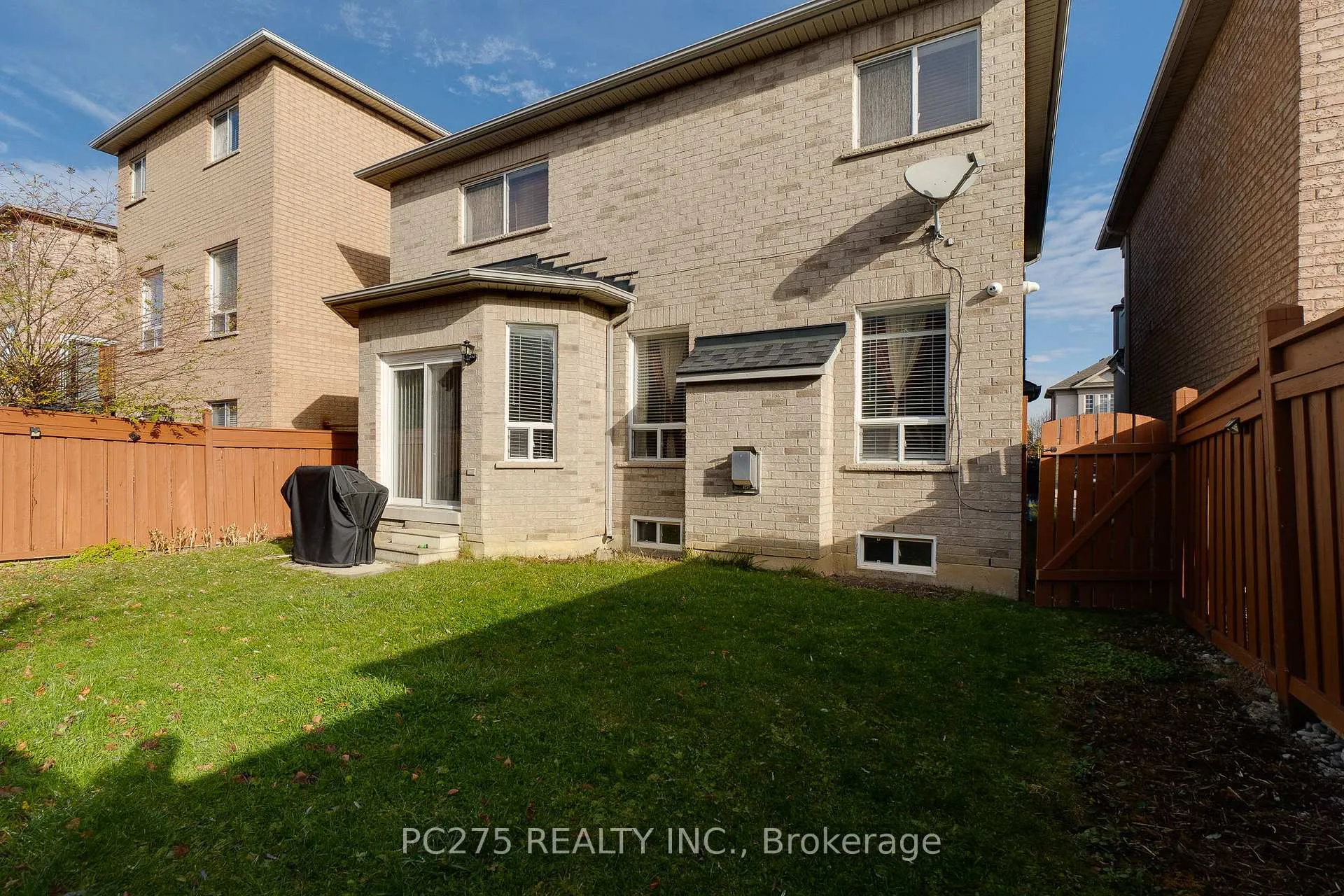 Photo 42 of 24 Wheatfield Drive, Vaughan, Vellore Village — HOMEH